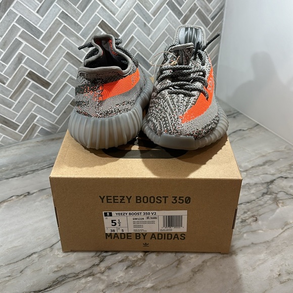 Yeezy Boost 350 Beluga Reflective - Picture 3 of 5